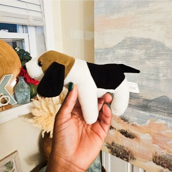 VTG Oriental Trading Co. Multi-colored Mini Beagle Plush Dog. - Picture 3 of 11
